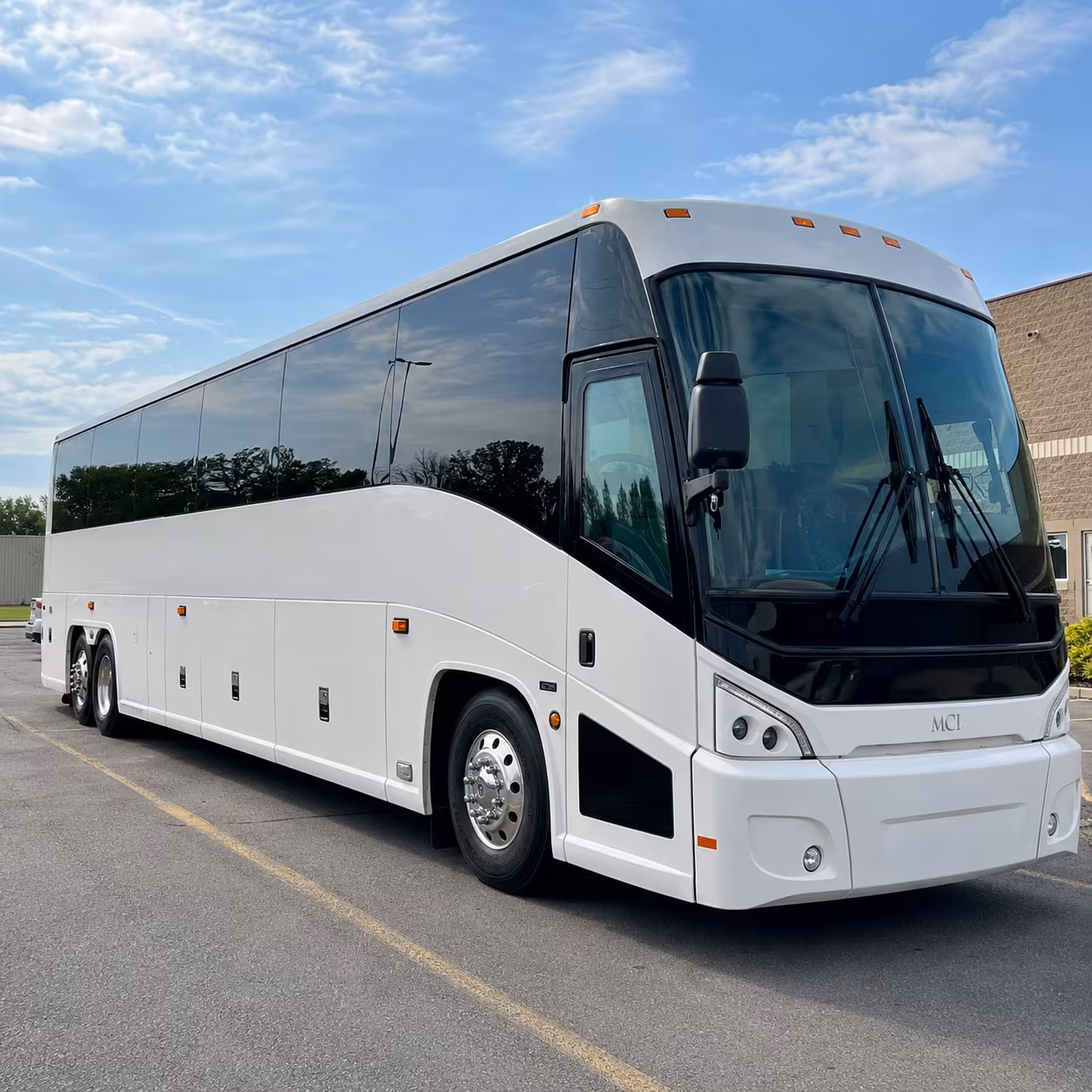 lynnwood charter bus rentals for every lynnwood field trip