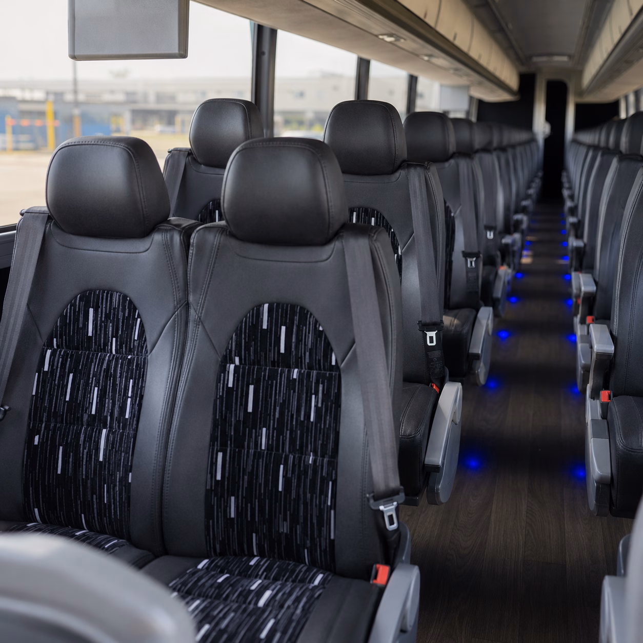 lynnwood comfortable charter bus rentals for lynnwood winery tours