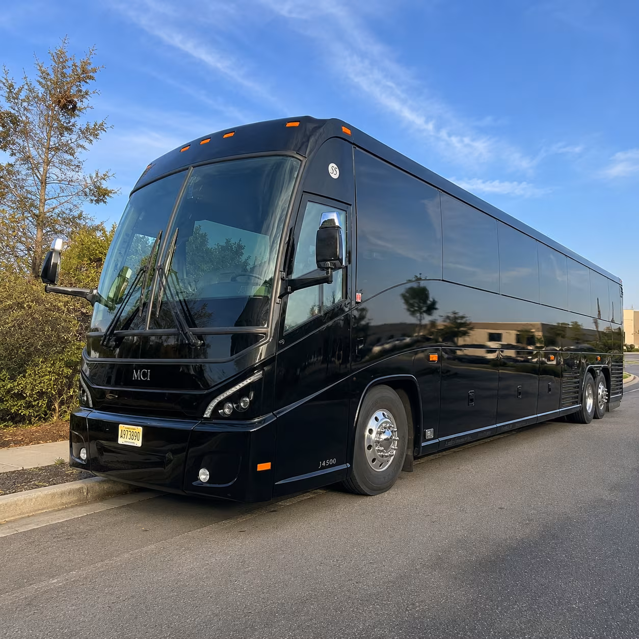 lynnwood private charter bus event transportation in lynnwood