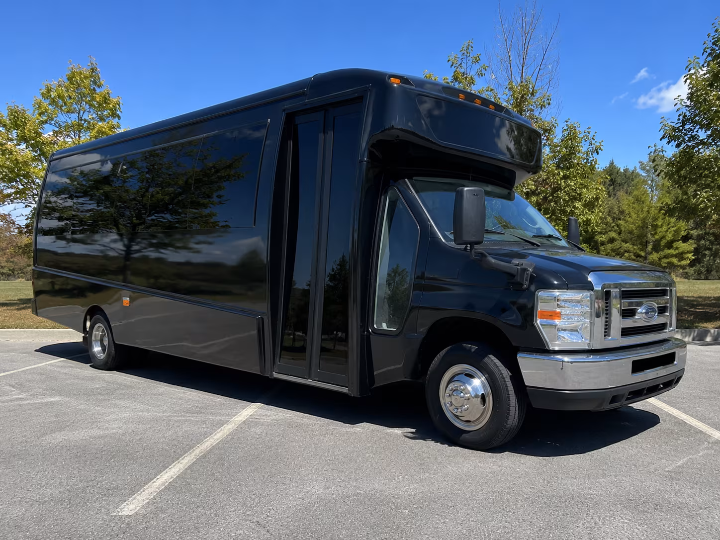 seattle seamless shuttles to every seattle private event