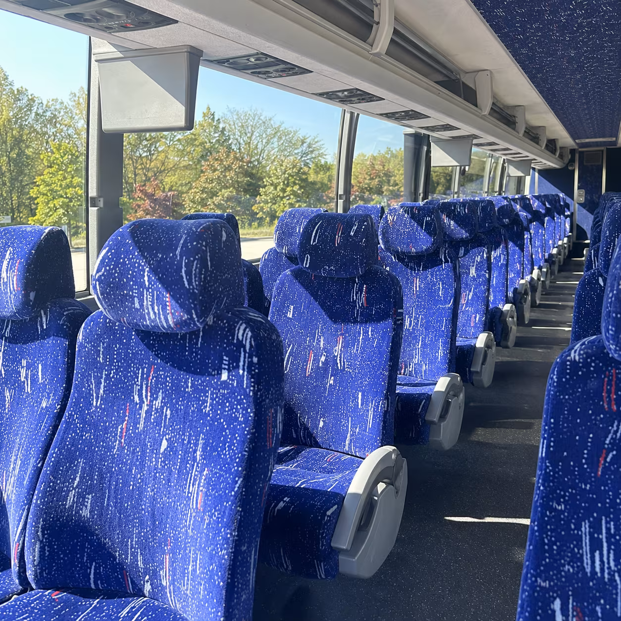 shoreline charter bus transportation to shoreline concerts and festivals