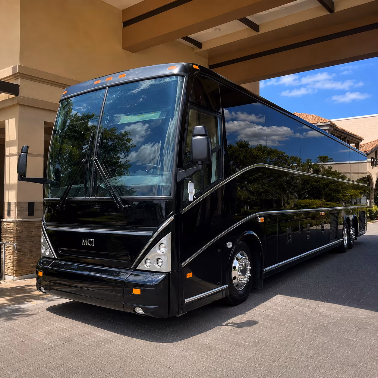 shoreline transportation solutions for shoreline teams and fan groups