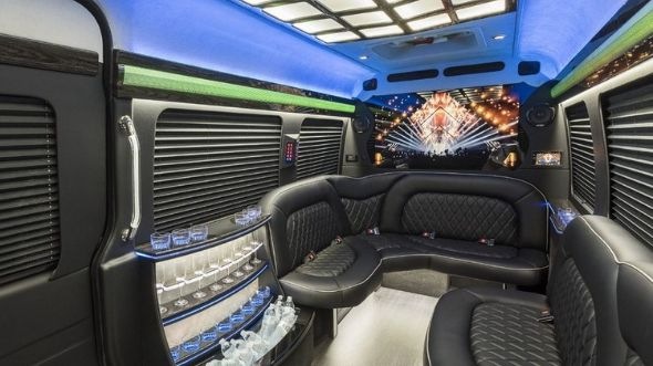 bremerton sprinter limo rental inside